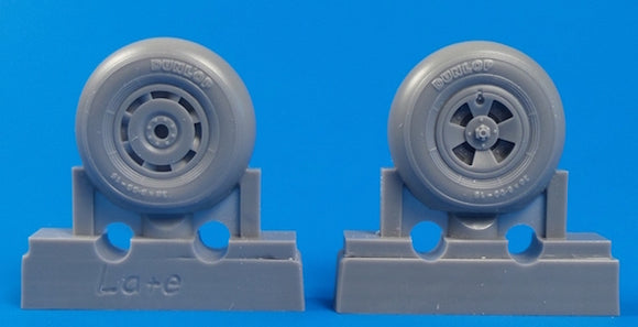 CMQ32242 CMK/Czech Master Kits 1/32 Hawker Tempest Mk.II/Mk.V/Mk.VI- Main wheels late type. Nicely detailed resin later type wheels with smooth tyres and realistically weighted appearance. (designed to be used with Pacific Coast and Special Hobby kits)