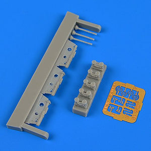 QB72531 Quickboost 1/72 Heinkel He 111P-2 gun barrels with etched gun sights etc (designed to be used with Airfix kits)